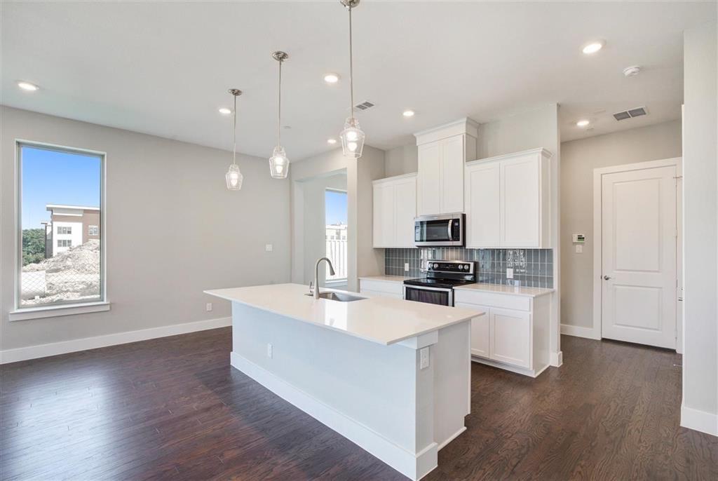 Montgomery Ridge Ph III - Residential Lease