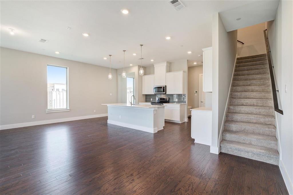 Montgomery Ridge Ph III - Residential Lease