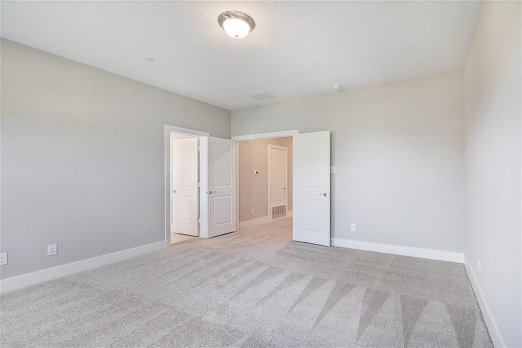 Montgomery Ridge Ph III - Residential Lease