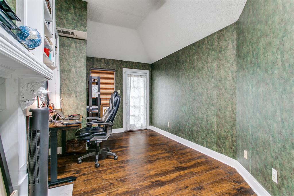 Mandolin Collection Ph 02 - Residential