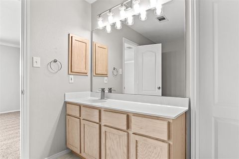 Tiny photo for 2039 Diamond Ridge Drive, Carrollton, TX 75010 (MLS # 21186183)