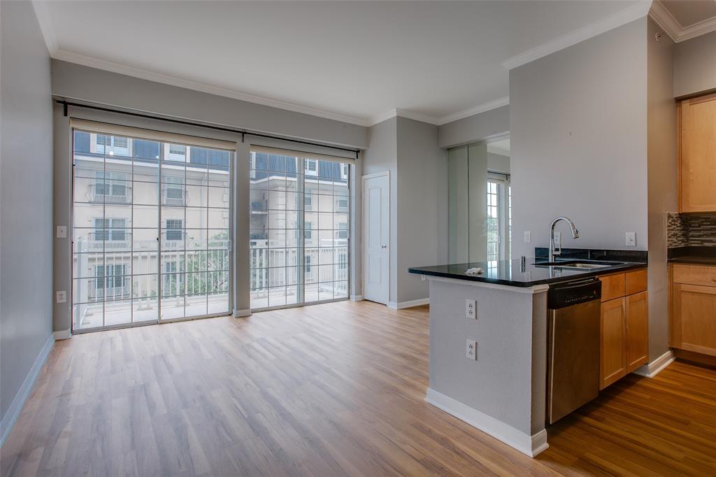 Renaissance On Turtle Creek Condo - Residential