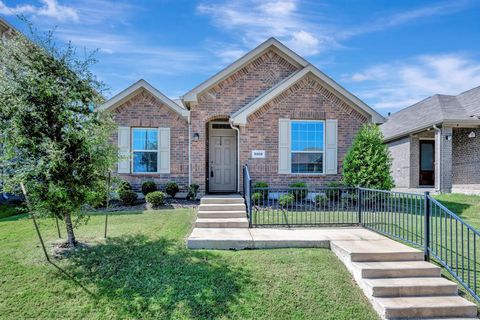Photo of 5809 Fir Tree Lane, Fort Worth, TX 76123 (MLS # 21097986) Photo of 5809 Fir Tree Lane, Fort Worth, TX 76123 (MLS # 21097986)
