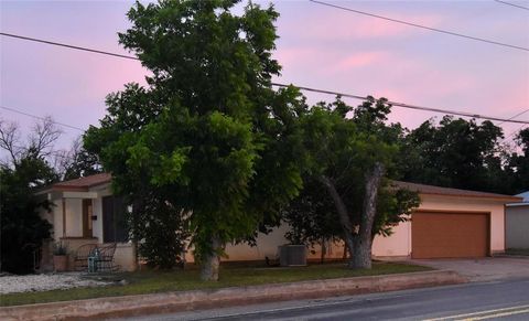 A home in Brady