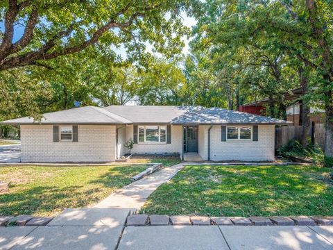 1108 Wade Drive Bedford TX 76022