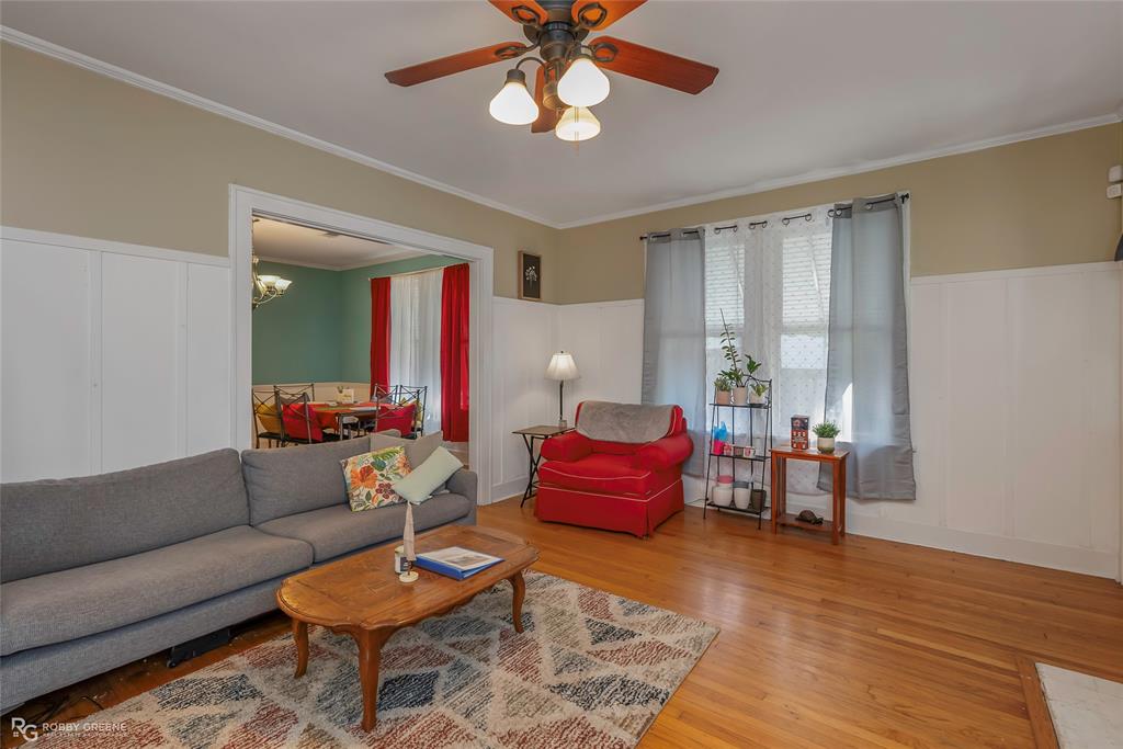 Shreveport, Louisiana 71105, United States, 3 Bedrooms Bedrooms, ,2 BathroomsBathrooms,Residential,Active,201018