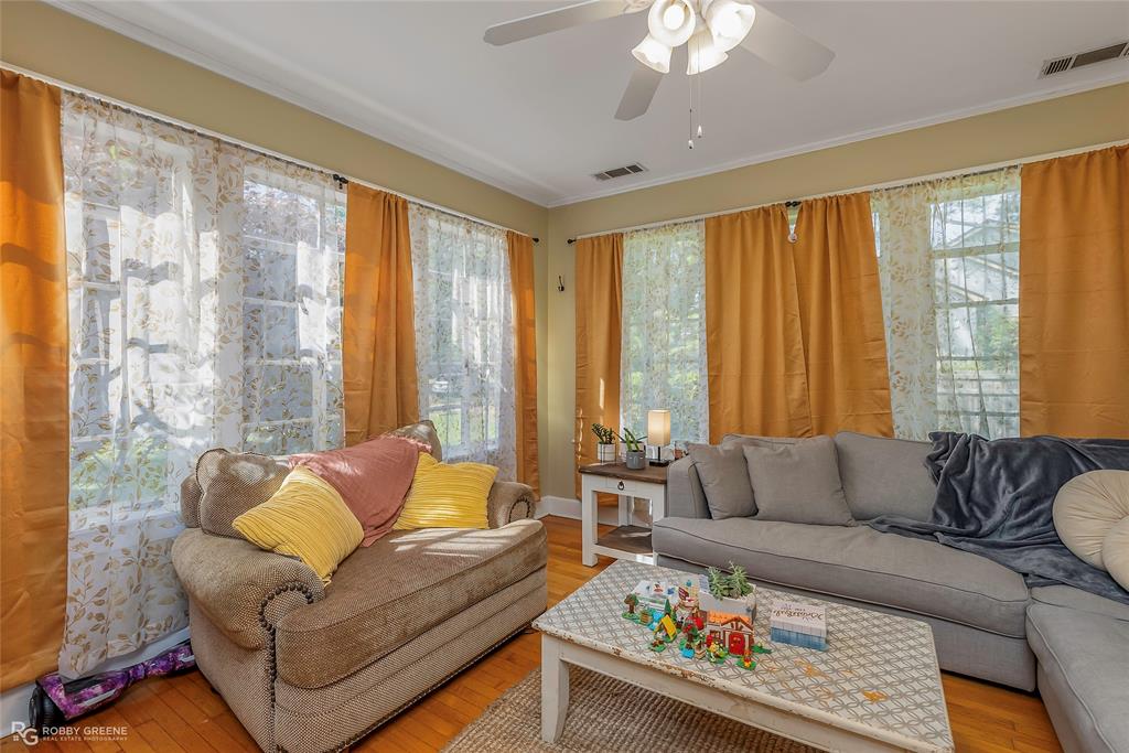 Shreveport, Louisiana 71105, United States, 3 Bedrooms Bedrooms, ,2 BathroomsBathrooms,Residential,Active,201018