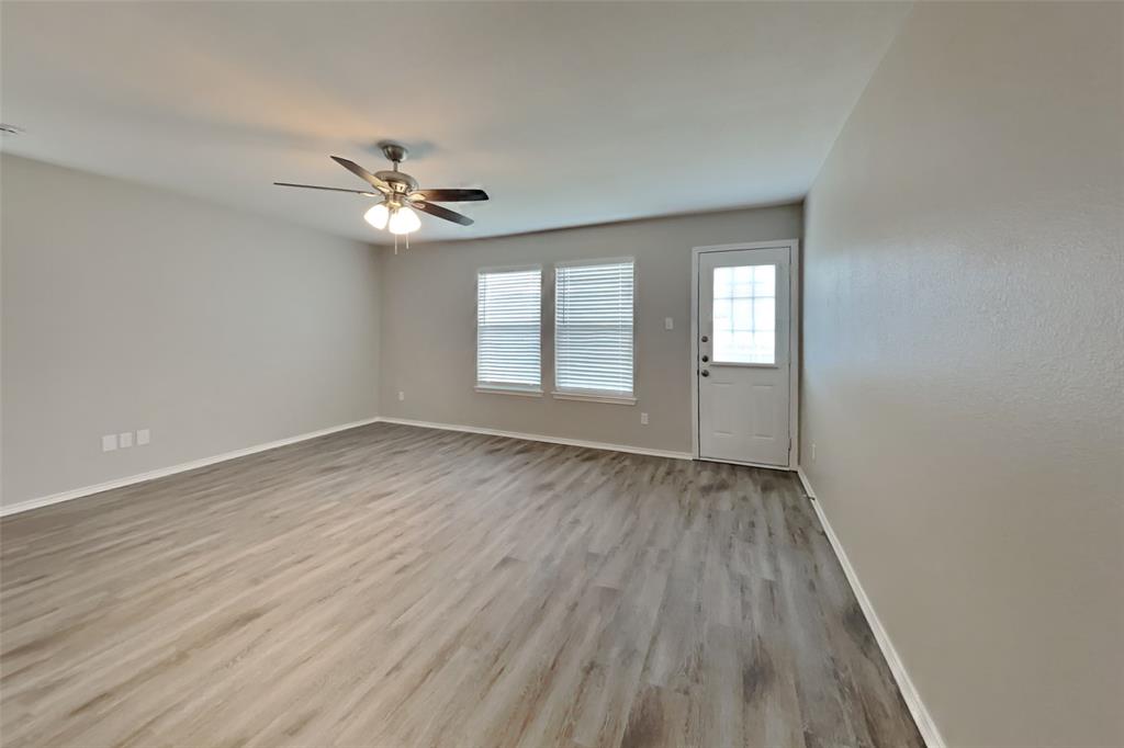 Photo of 7445 Sienna Ridge Lane, Fort Worth, TX 76131 (MLS # 21306880)