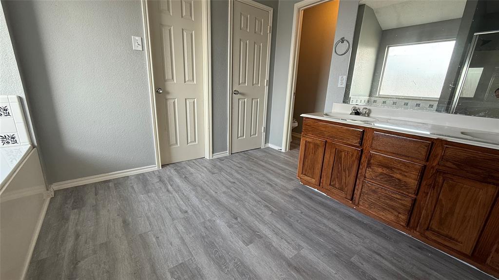 Champion Lakes - Residential