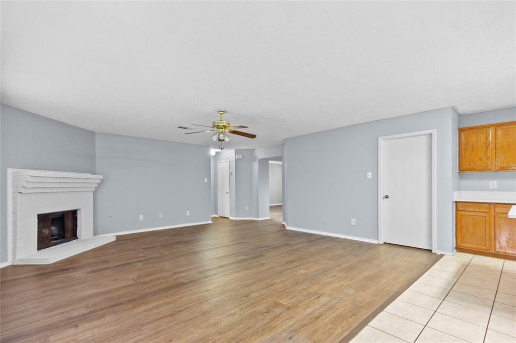 Champion Lakes - Residential