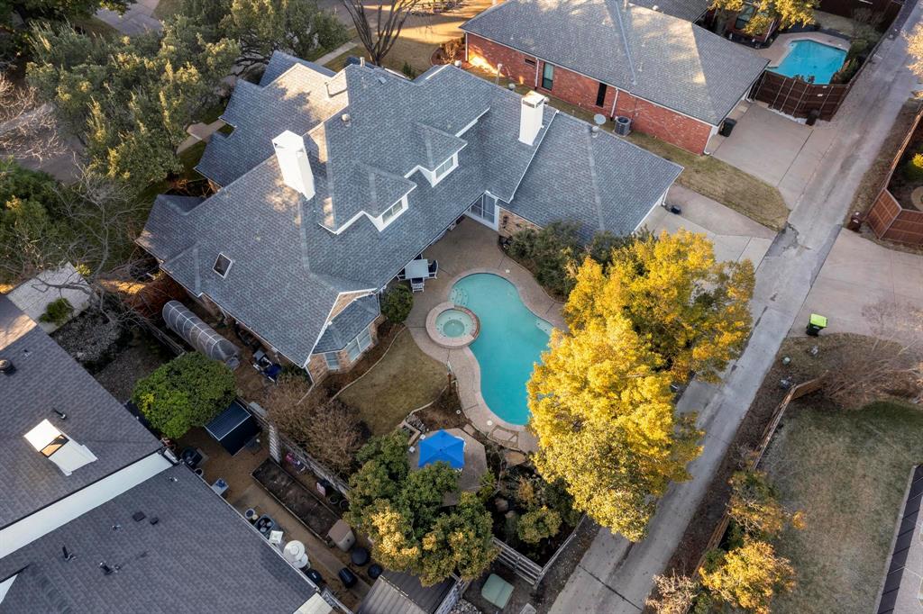 3320 Radcliffe Drive