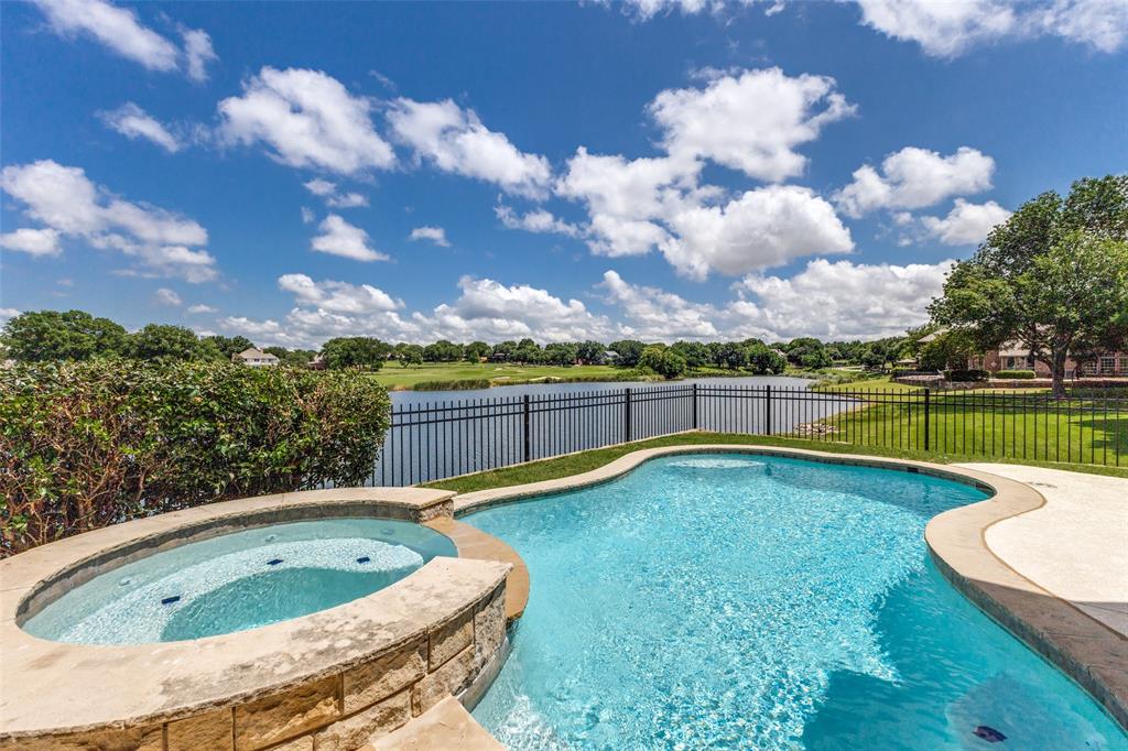 1108 Lake Point Circle