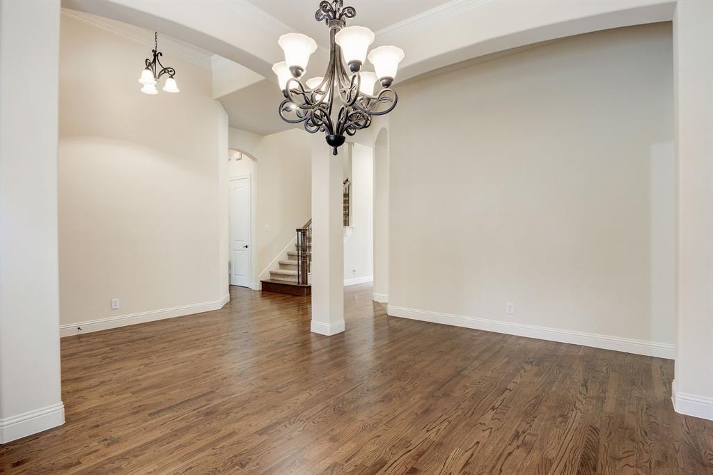 Provence Firewheel 02 - Residential