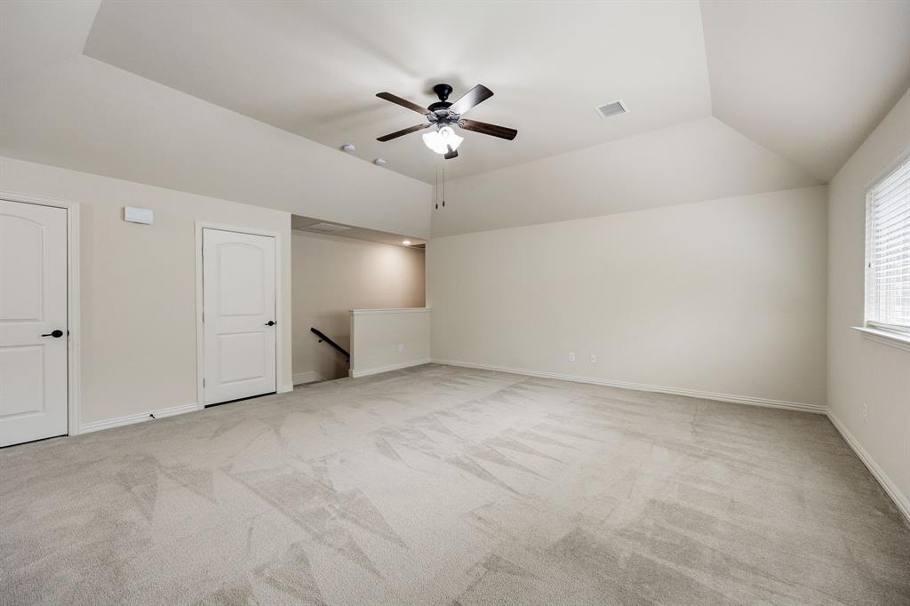 Provence Firewheel 02 - Residential