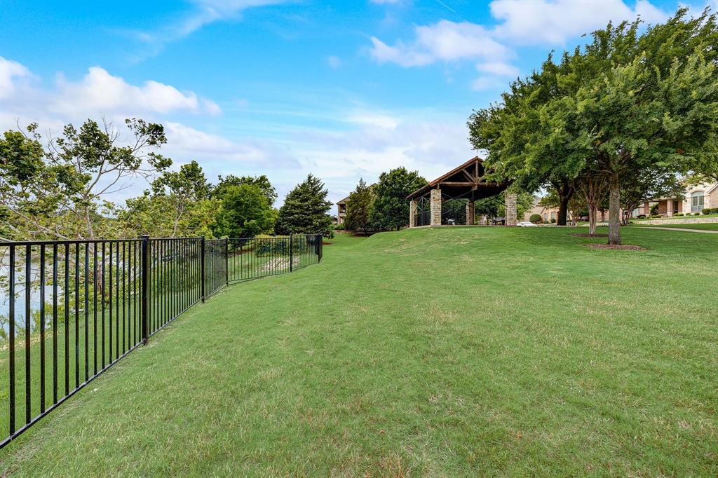 Provence Firewheel 02 - Residential