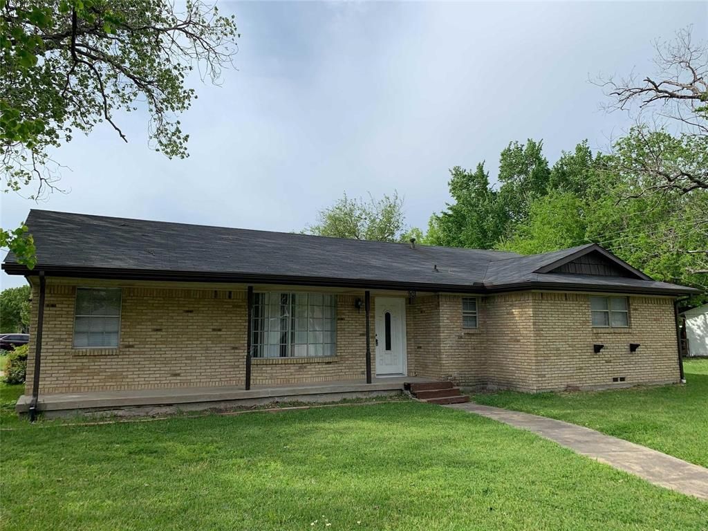 Photo of 901 Downing Street, Forney, TX 75126 (MLS # 21191372)