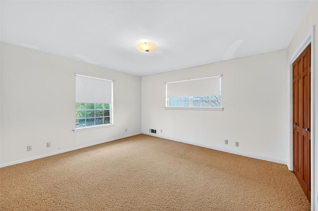 JONES ELIZABETH - Residential