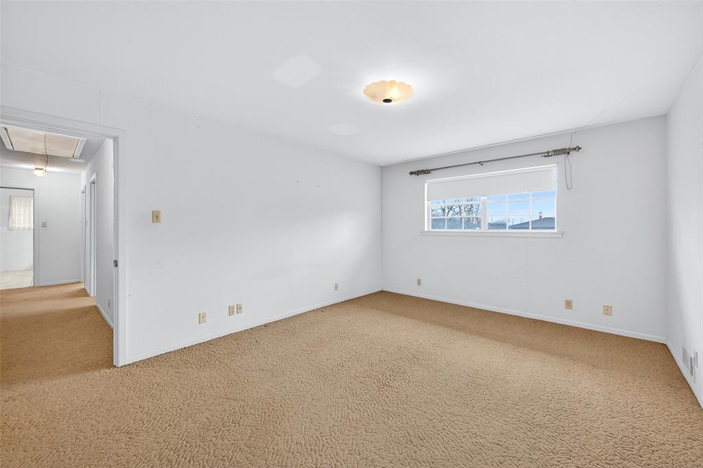 JONES ELIZABETH - Residential