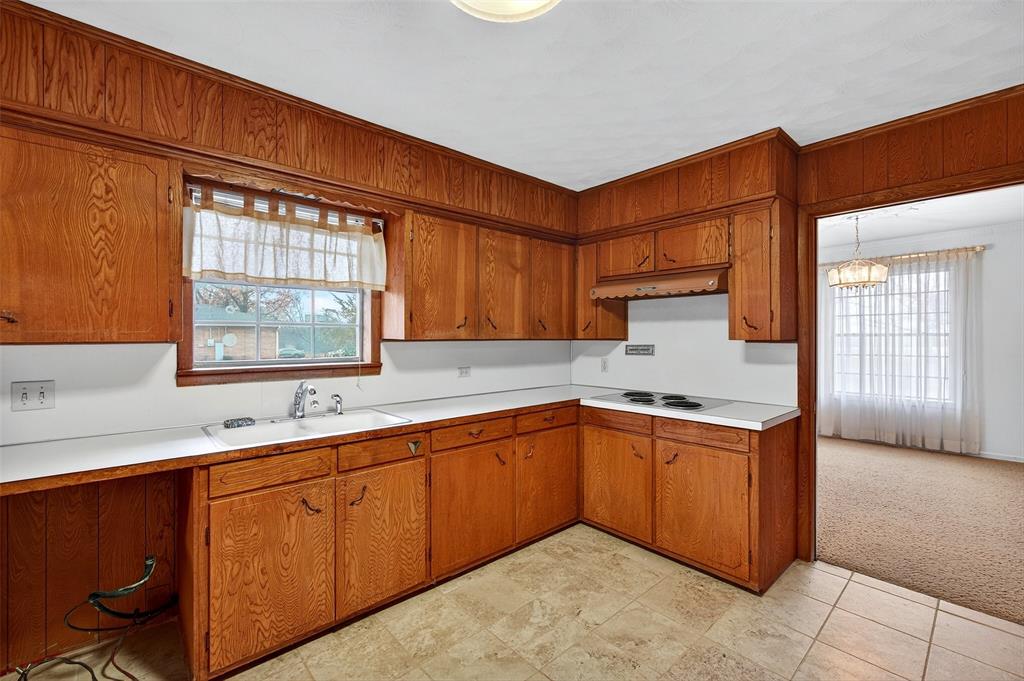 JONES ELIZABETH - Residential