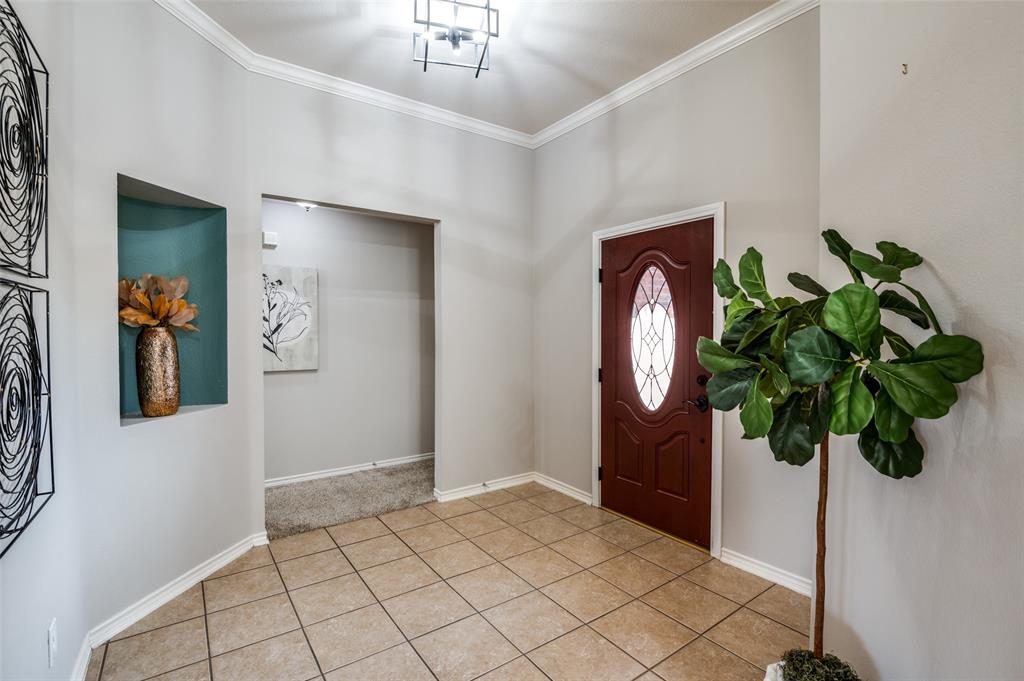 15692 Western Trail