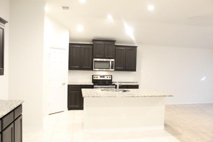 Sanger Circle Ph 4 - Residential