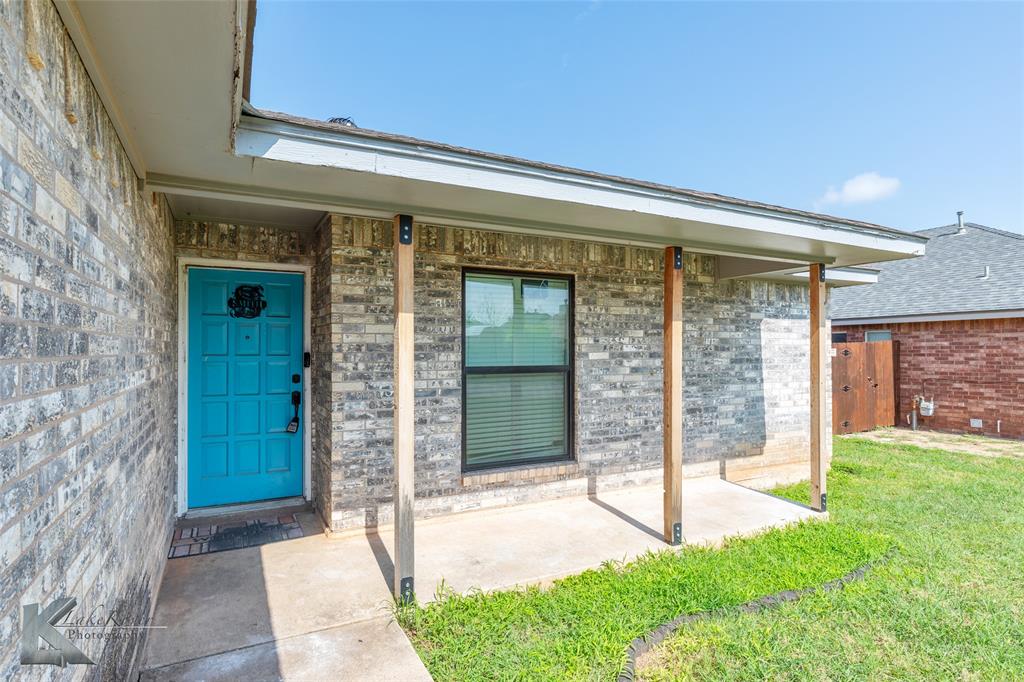 3142 Delaware Road