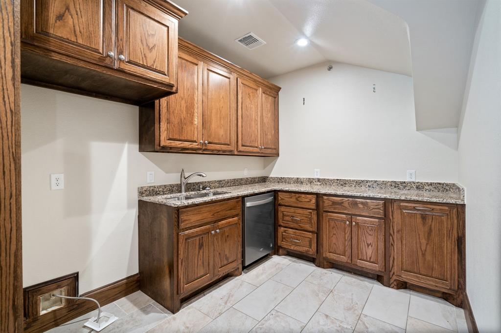 Mustang Drive Add - Commercial Sale