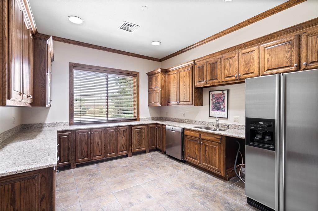 Mustang Drive Add - Commercial Sale