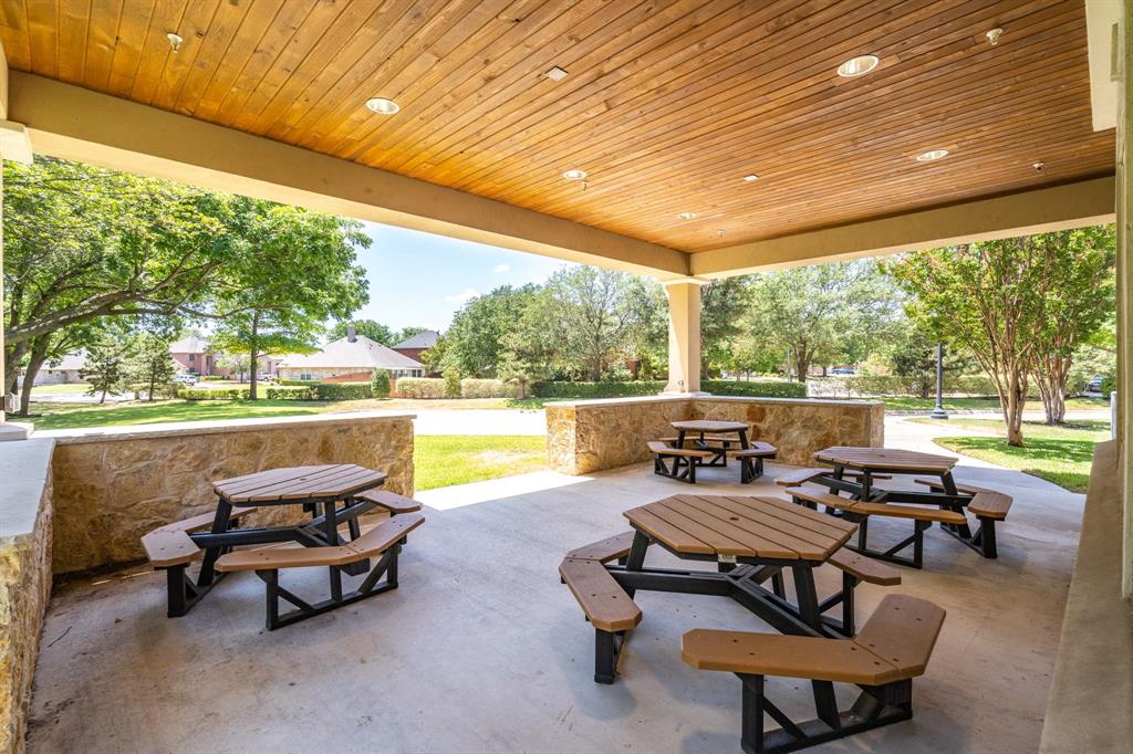 Mustang Drive Add - Commercial Sale