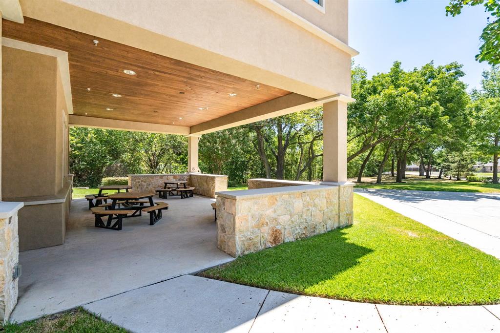 Mustang Drive Add - Commercial Sale