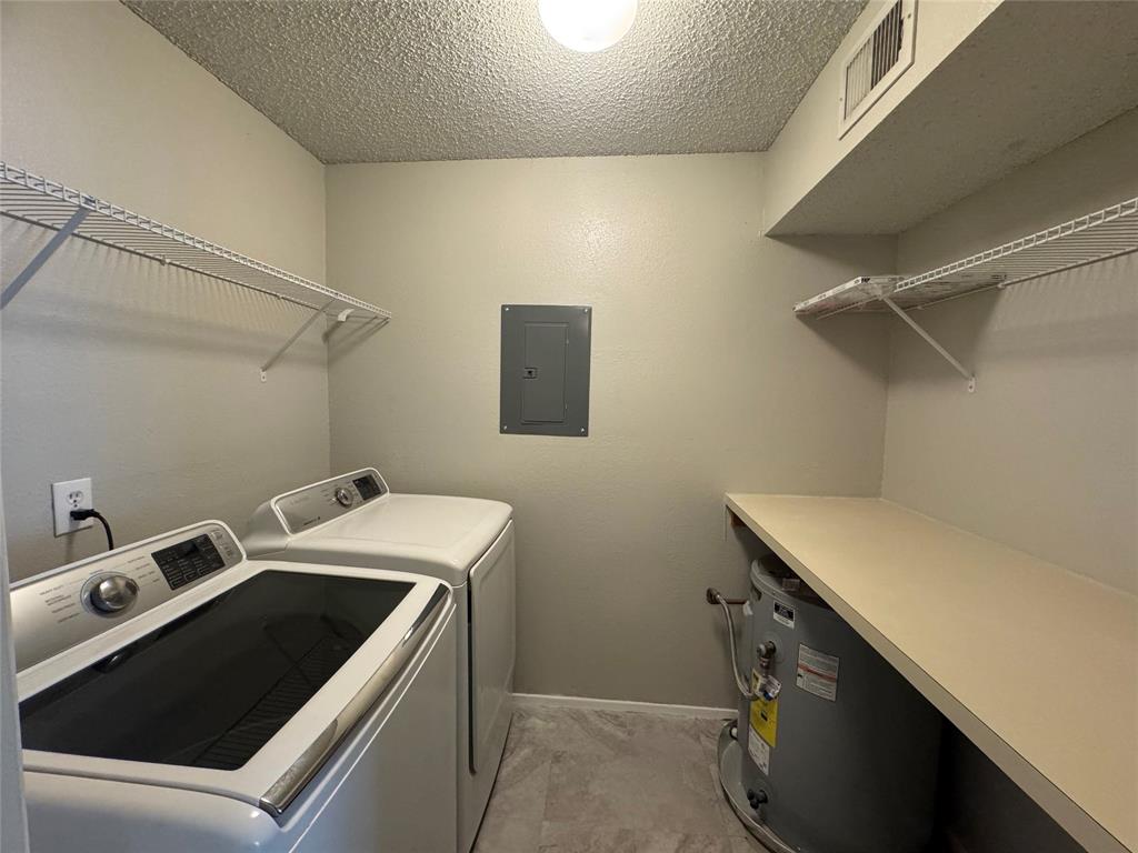 Creekbend Condo Ph 01-06 - Residential