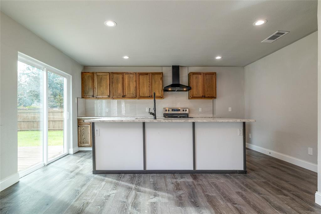 Dallas North Estates 15th Instl - Residential Lease