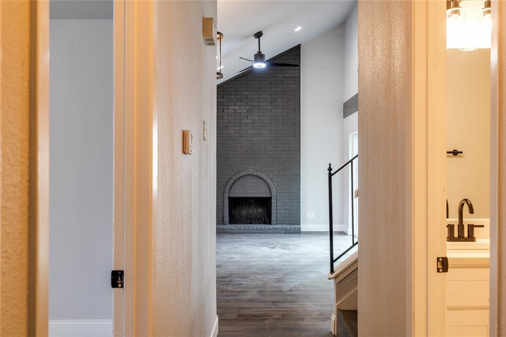 Dallas North Estates 15th Instl - Residential Lease