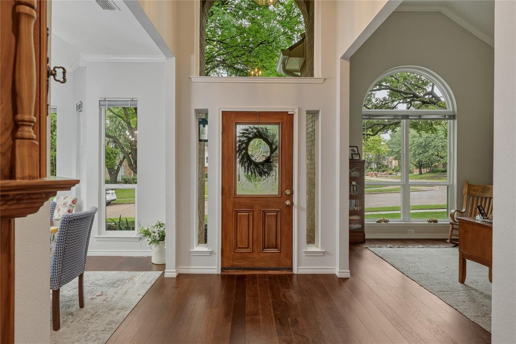 2449 London Drive