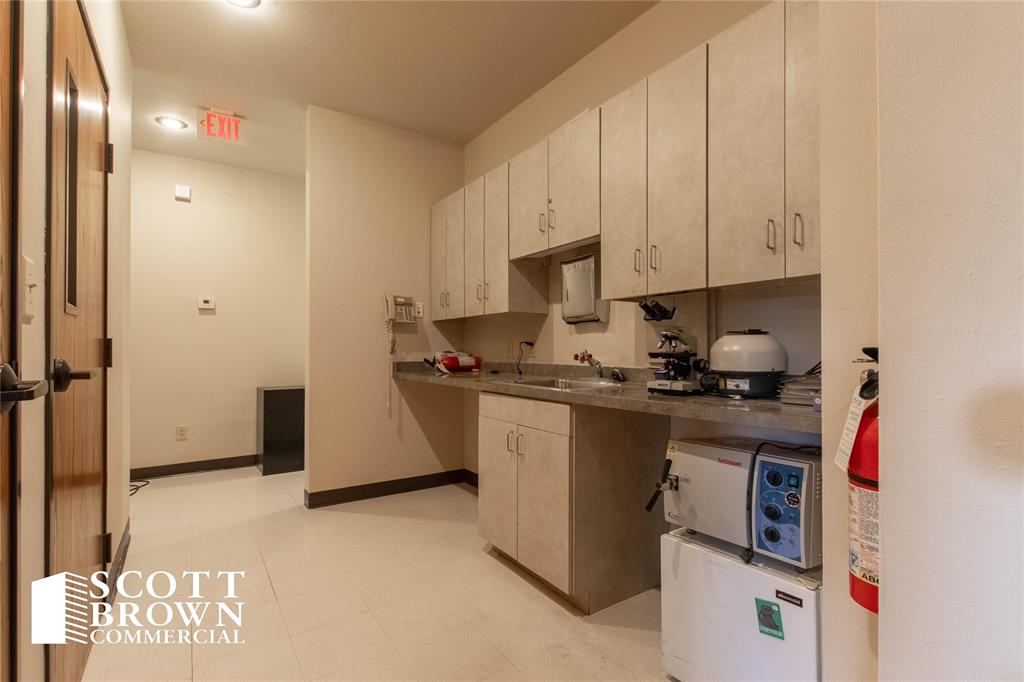 3204 Colorado Boulevard