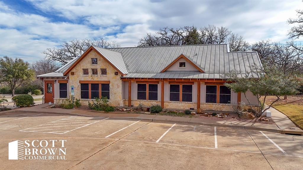 Denton Regional Medical Center - Commercial Sale