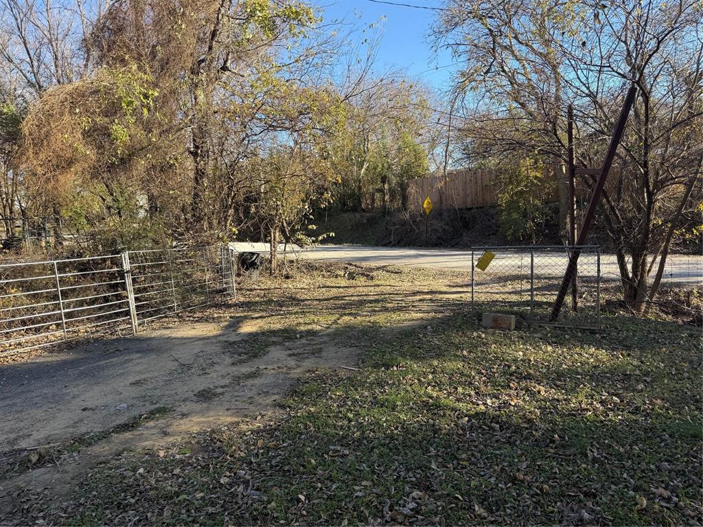 Ira Glaze Surv Abst #313 - Residential Lease