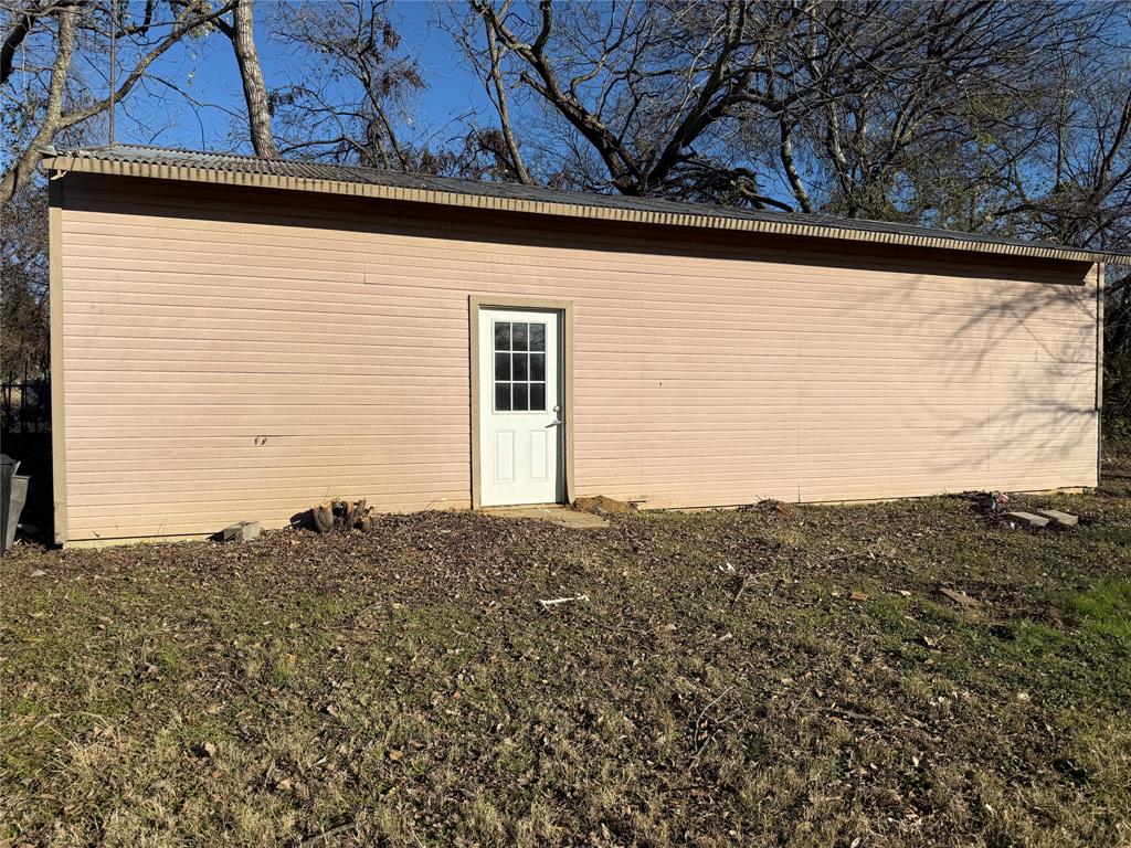 Ira Glaze Surv Abst #313 - Residential Lease