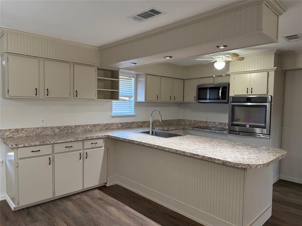 Ira Glaze Surv Abst #313 - Residential Lease