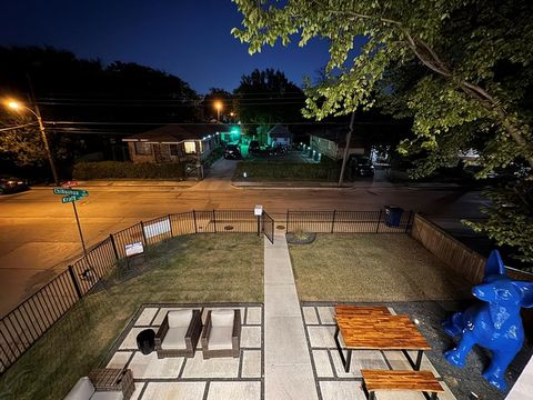 Tiny photo for 3415 Chihuahua Avenue, Dallas, TX 75212 (MLS # 21043464)