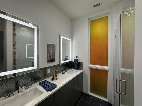 Tiny photo for 3415 Chihuahua Avenue, Dallas, TX 75212 (MLS # 21043464)