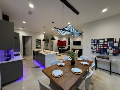 Tiny photo for 3415 Chihuahua Avenue, Dallas, TX 75212 (MLS # 21043464)