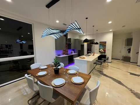 Tiny photo for 3415 Chihuahua Avenue, Dallas, TX 75212 (MLS # 21043464)