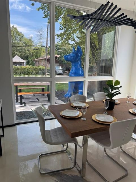 Tiny photo for 3415 Chihuahua Avenue, Dallas, TX 75212 (MLS # 21043464)