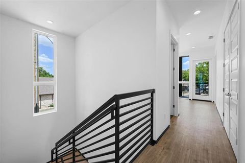 Tiny photo for 3415 Chihuahua Avenue, Dallas, TX 75212 (MLS # 21043464)