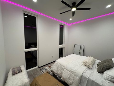 Tiny photo for 3415 Chihuahua Avenue, Dallas, TX 75212 (MLS # 21043464)