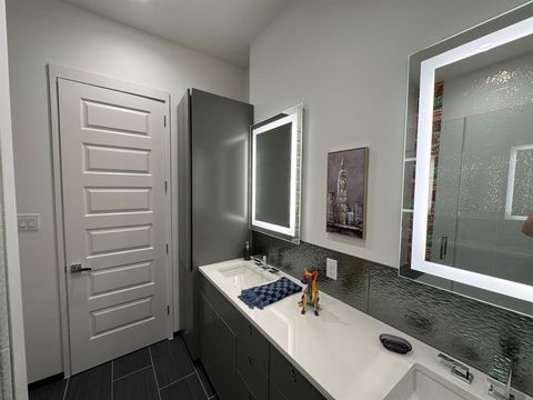 Tiny photo for 3415 Chihuahua Avenue, Dallas, TX 75212 (MLS # 21043464)