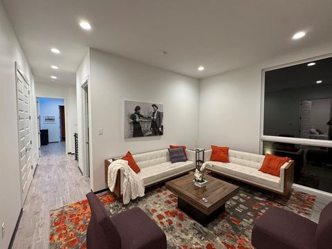 Tiny photo for 3415 Chihuahua Avenue, Dallas, TX 75212 (MLS # 21043464)