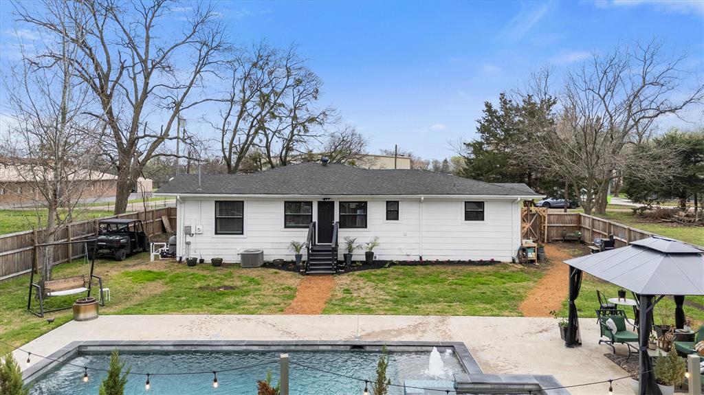 Orig Town Of Lone Oak - Residential