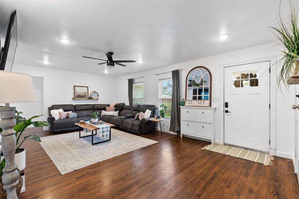 Orig Town Of Lone Oak - Residential